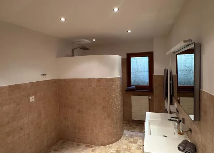 Des Reines - Luxe Discret, Vue Imprenable, Calme Absolue Chalé